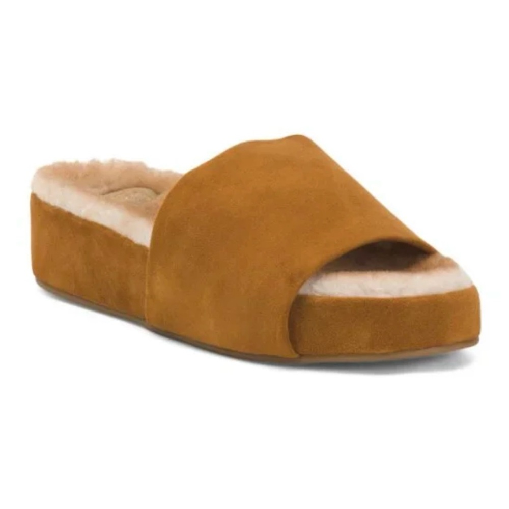 Beek Pelican Platform Shearling Slides / Anthropologie